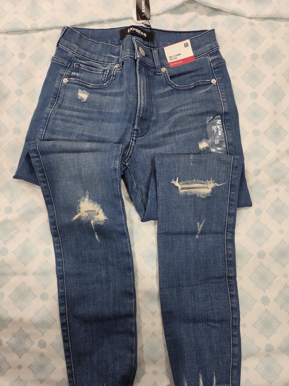 Express Mid Wash Distressed High Rise Legging - Blue